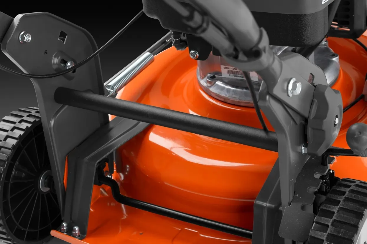 Газонокосарка Husqvarna LB 251S