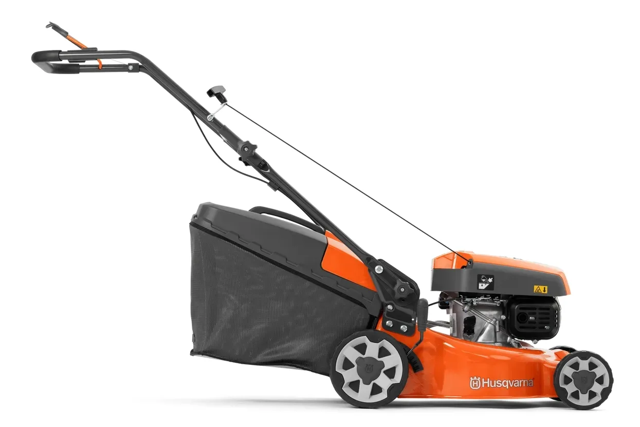 Газонокосарка Husqvarna LC 140P