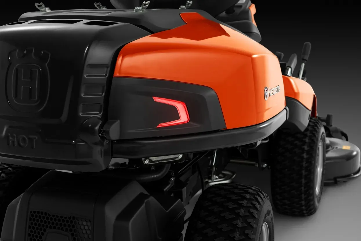 Райдер Husqvarna R 320X AWD