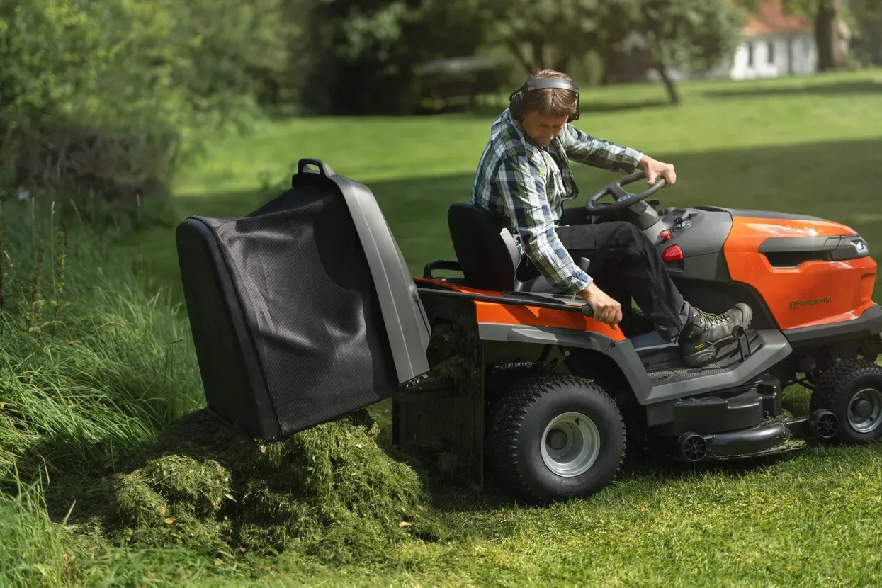 Трактор Husqvarna TС 220T