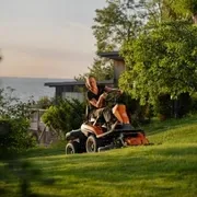 Райдер Husqvarna R 200iX AWD
