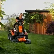 Райдер Husqvarna R 200iX AWD