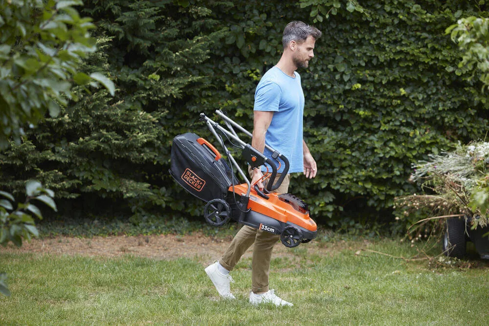 Газонокосарка акумуляторна Black&Decker BCMW3336L1