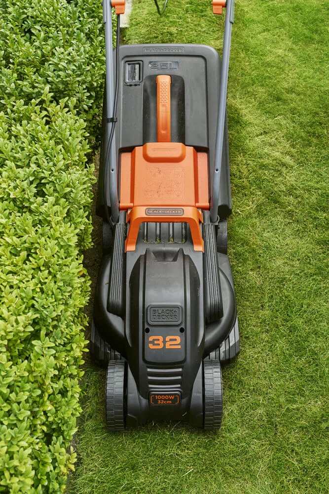 Газонокосарка електрична Black&Decker BEMW351