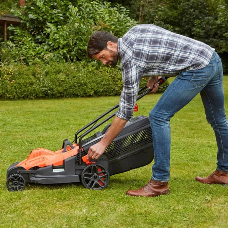 Газонокосилка электрическая Black&Decker BEMW461BH