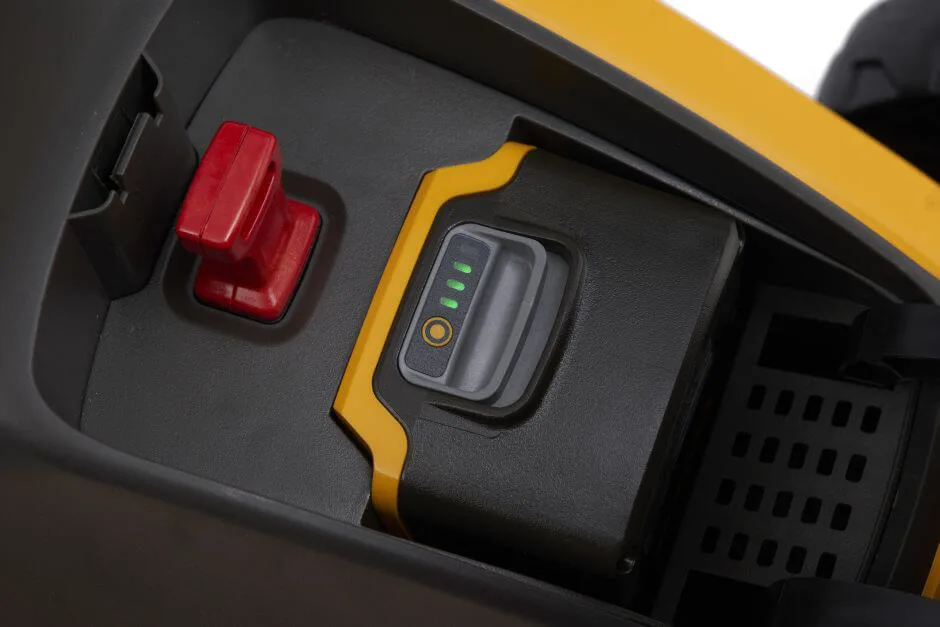 Газонокосарка акумуляторна Stiga Collector132AEKit