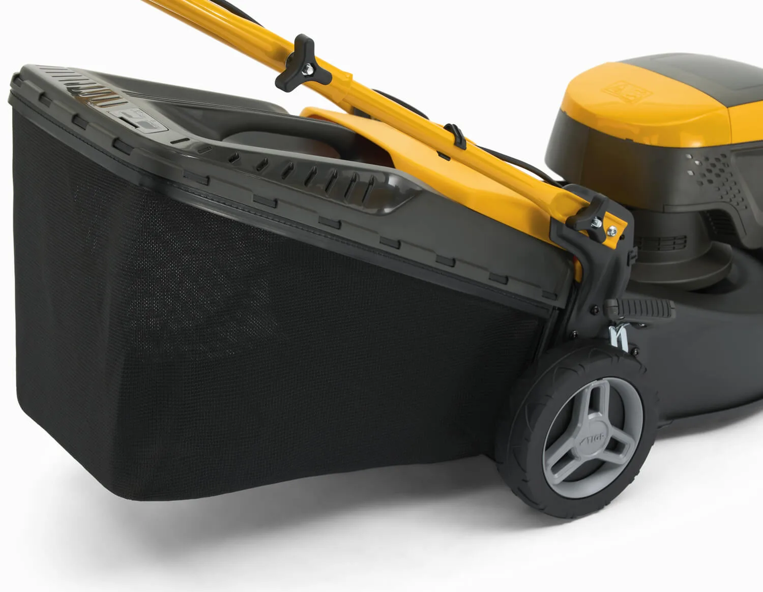 Газонокосилка аккумуляторная Stiga Collector543AEKit