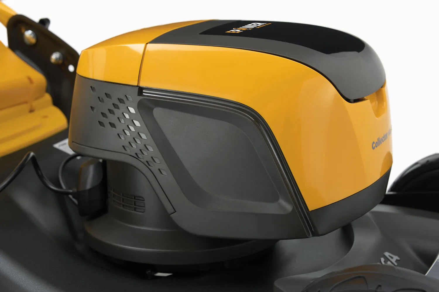 Газонокосилка аккумуляторная Stiga Collector548AEKit