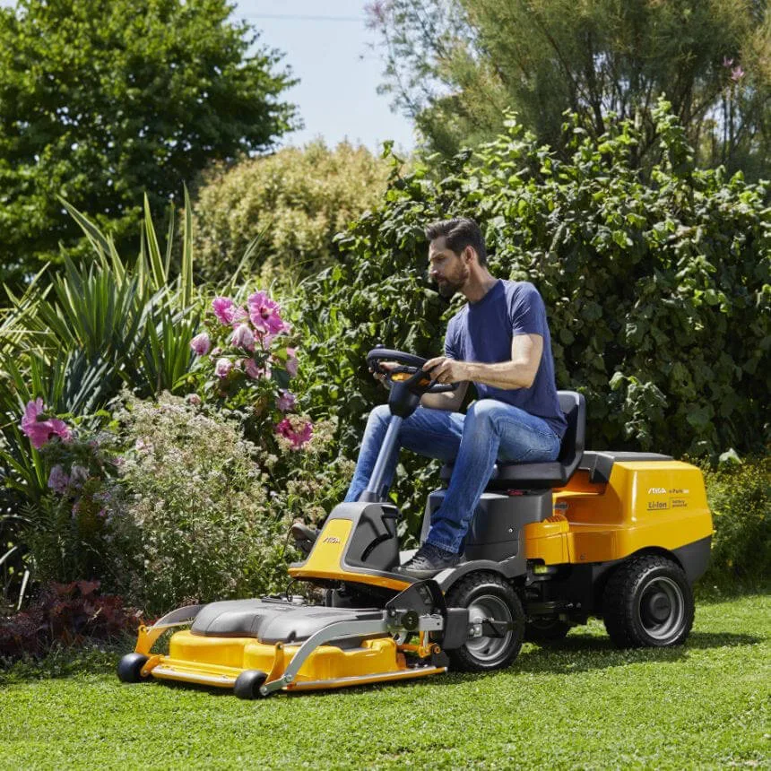 Райдер садовый Stiga e-Park220
