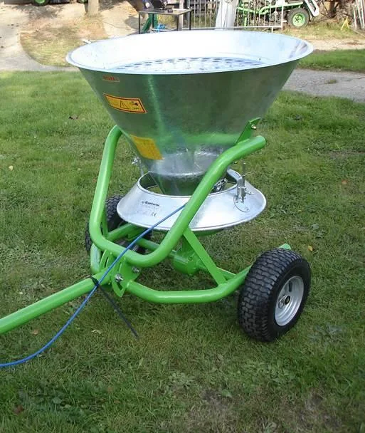 Садовый трактор Etesia Hydro 100 MKEHH
