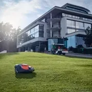 Газонокосарка-робот Husqvarna AM 550 EPOS