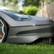 Husqvarna Automower® 305E NERA