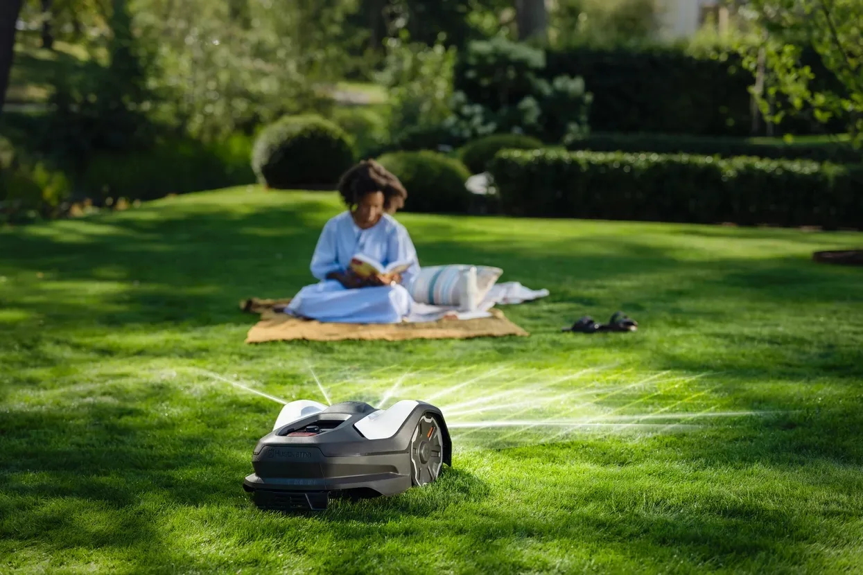 Husqvarna Automower® 410VE NERA
