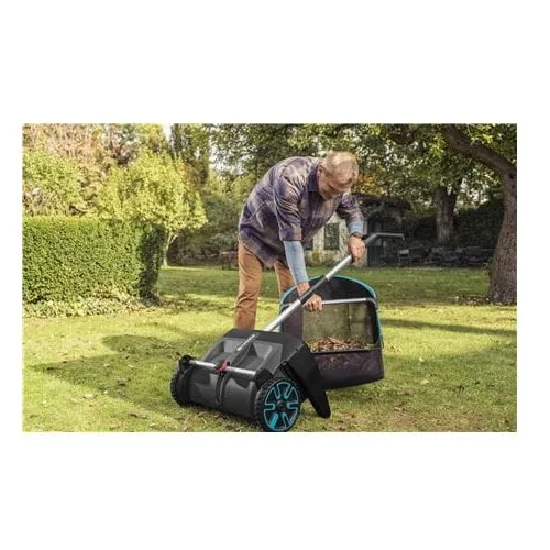 Сборщик листьев и травы механический Gardena Leaf Collector
