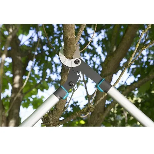 Сучкоріз GARDENA EnergyCut 750А з ковадлом
