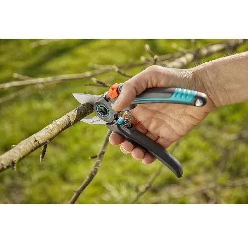 Секатор Gardena ExpertCut обводной 22 мм