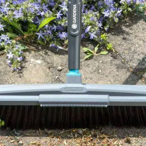 Щетка для террас Gardena NatureLine 140 см с ручкой
