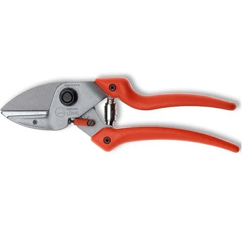 Секатор LOWE 6.107