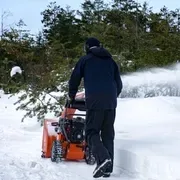 Снігоочисник Husqvarna ST 124
