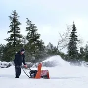 Снігоочисник Husqvarna ST 124