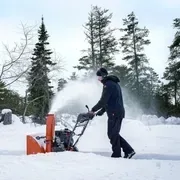 Снігоочисник Husqvarna ST 124