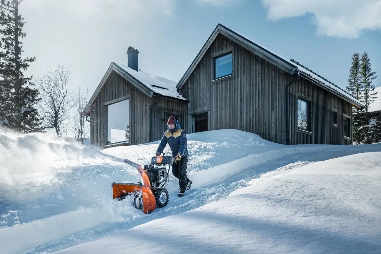 Снегоочиститель Husqvarna ST 376