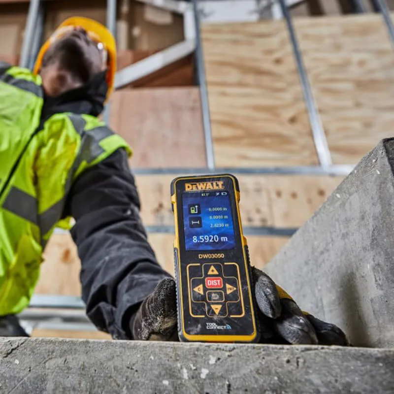 Лазерный дальномер DeWalt DW03050