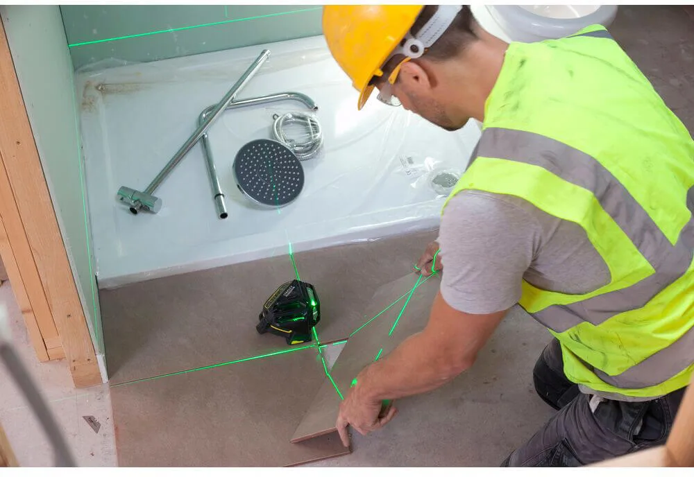 Лазерный уровень FatMax®MultilineGreen трехлучевой плоскостной самовыравнивающийся, чемодан STANLEY FMHT1-77356