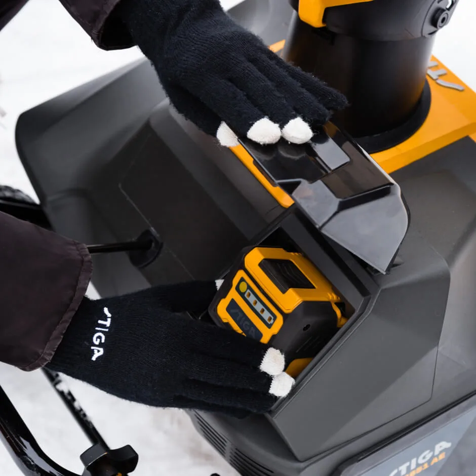 Аккумуляторный бесщеточный снегоуборщик STIGA ST4851AE + 1111-9312-01 + 1111-9315-01