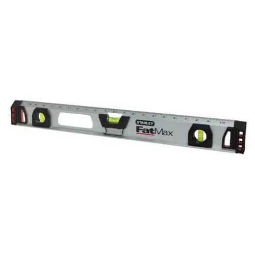 Алюминиевая балка FatMax I Beam длиной 600 мм, высотой 39,3 мм, с тремя капсулами и магнитами STANLEY 1-43-554.