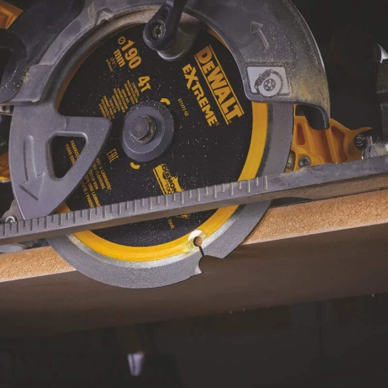 Универсальный пильный диск DeWALT DT1472