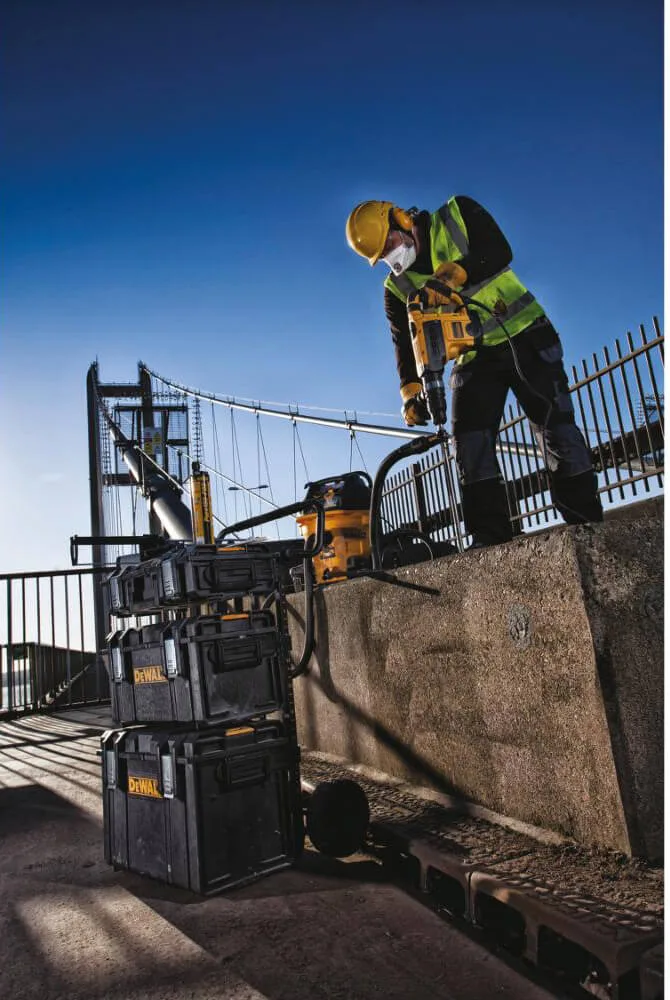 Бур с полым стволом DeWALT DT60230
