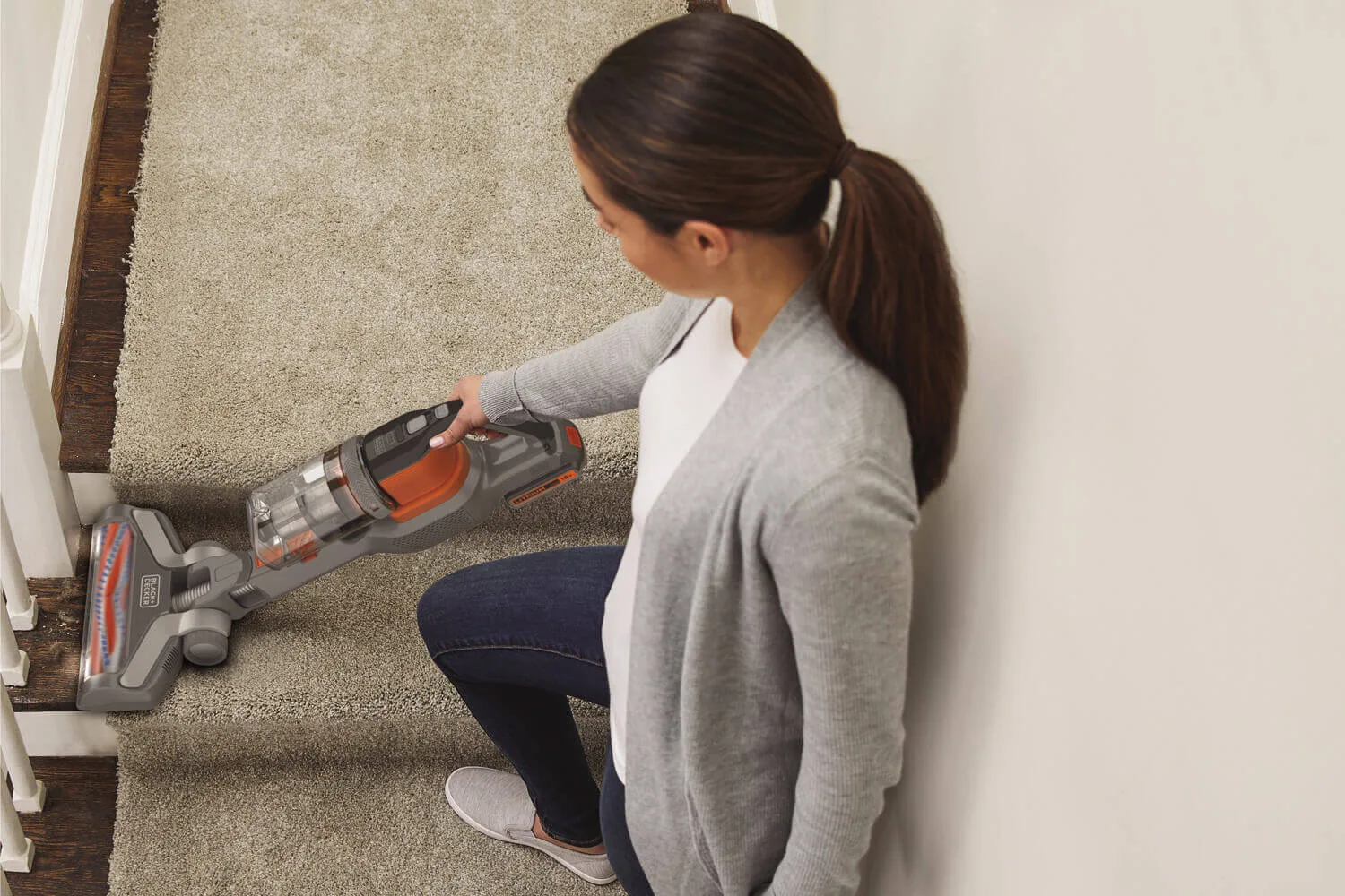 Пилосос акумуляторний BLACK+DECKER BHFEV182C