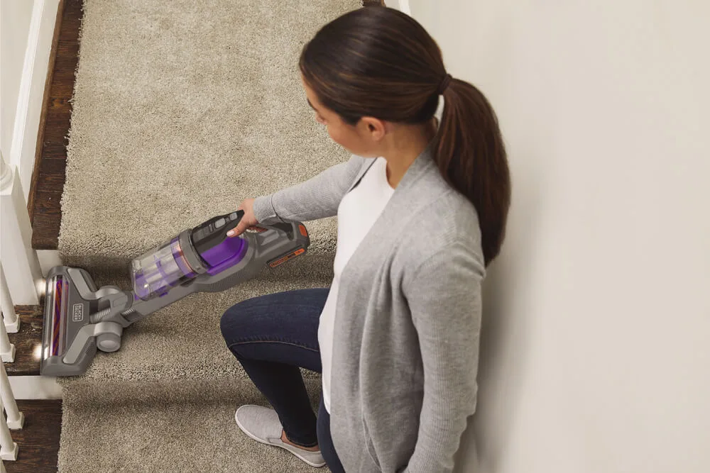 Пилосос акумуляторний BLACK+DECKER BHFEV182CP