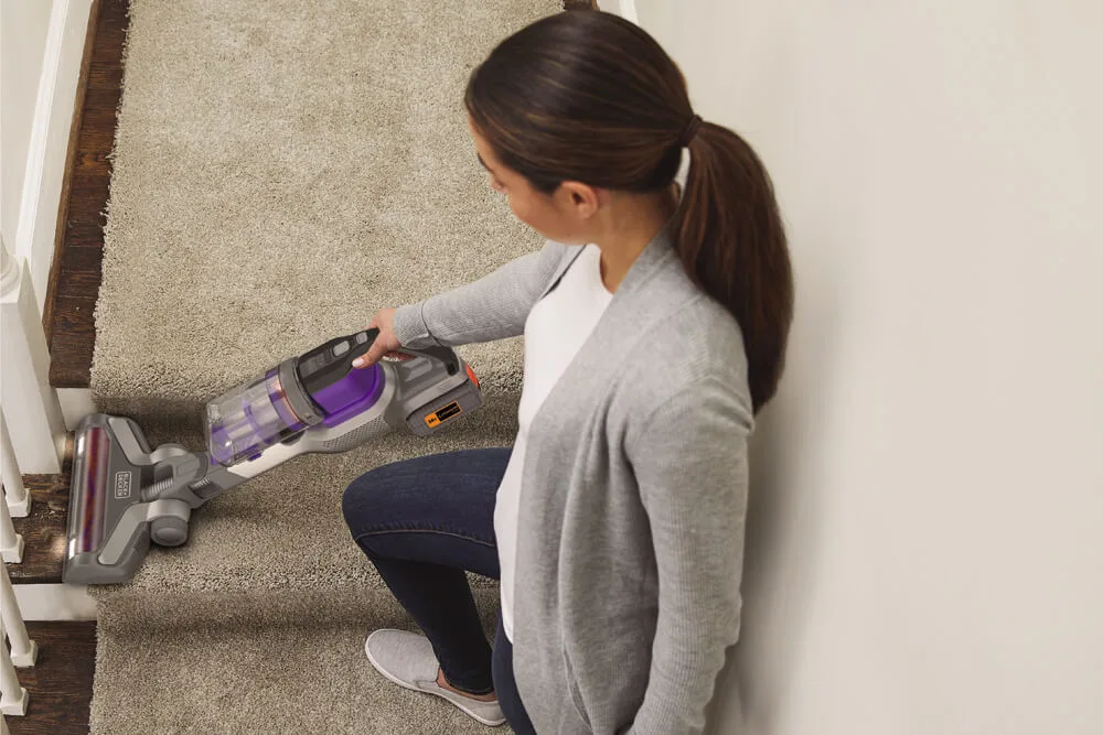 Пилосос акумуляторний (електровіник) BLACK+DECKER BHFEV362DP