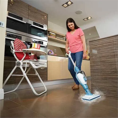 Пароочиститель BLACK+DECKER FSMH1321