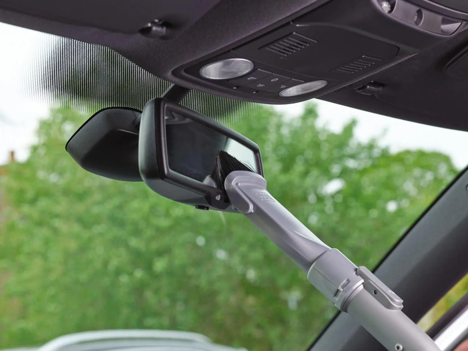 Автомобільний пилосос Black&Decker PD1200AV
