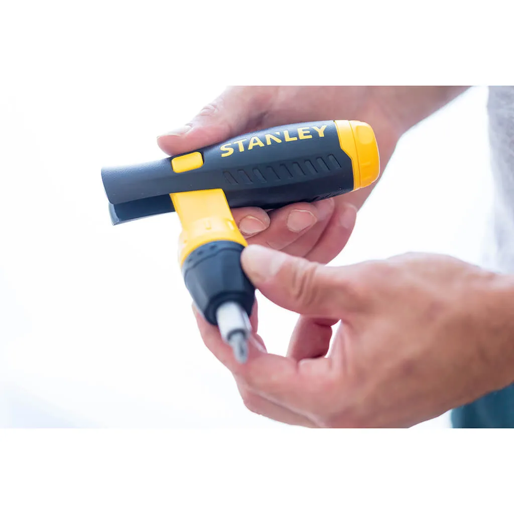 Отвертка с храповым механизмом Pistol Grip Ratchet STANLEY 0-63-038 с набором из тридцати семи бит.