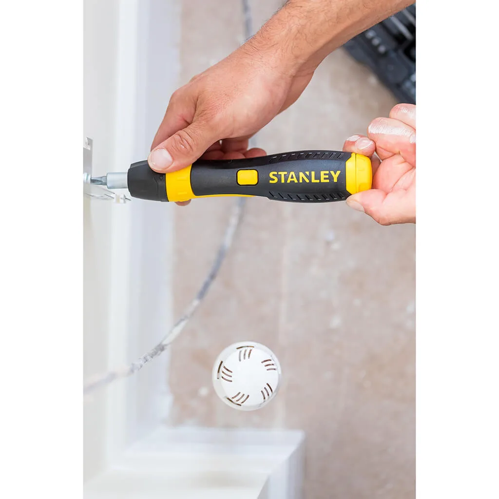 Отвертка с храповым механизмом Pistol Grip Ratchet STANLEY 0-63-038 с набором из тридцати семи бит.