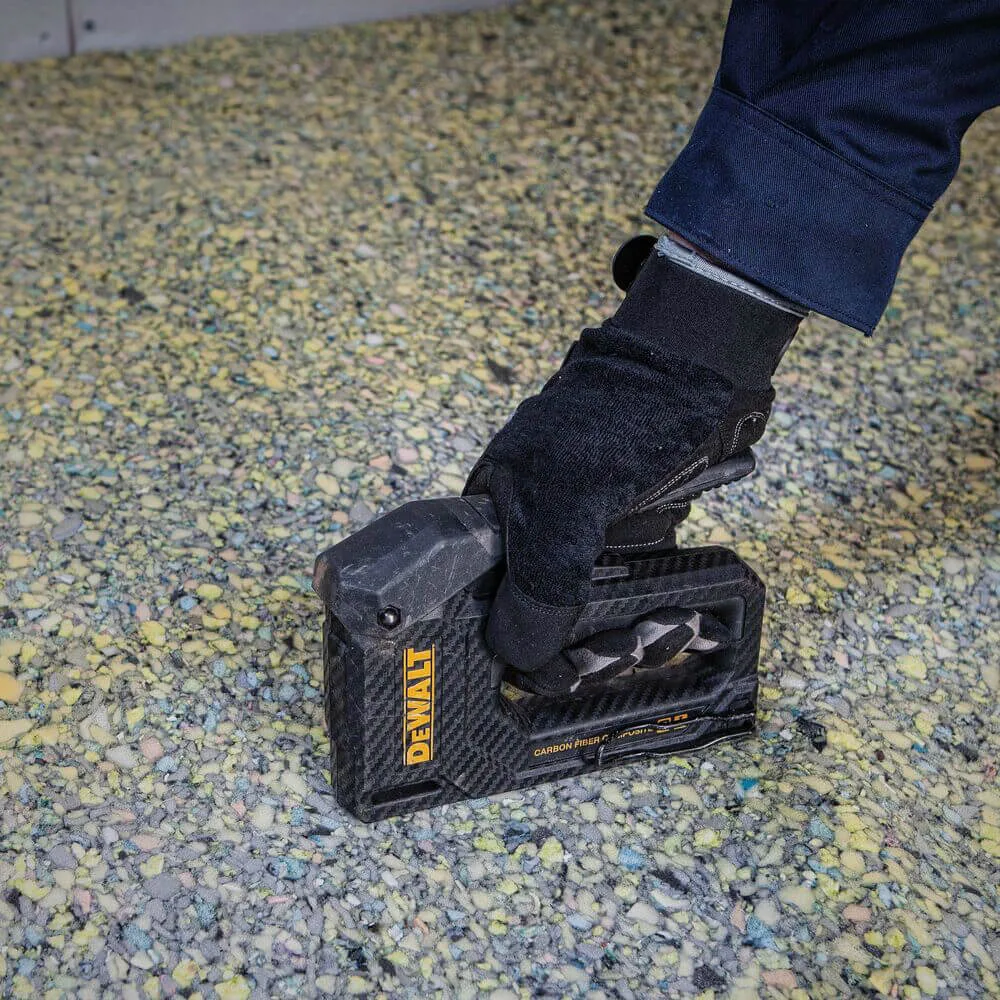 Степлер из углеродного волокна для скоб типа G 6-14 мм, гвоздей типа J 12, 15 мм DeWALT DWHT80276-0.
