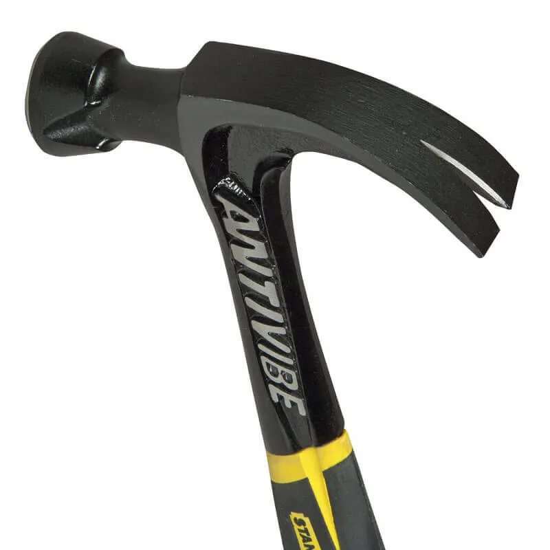 Молоток FATMAX® NEXT GENERATION весом головки 567 г, с загнутым гвоздодером STANLEY FMHT1-51277.