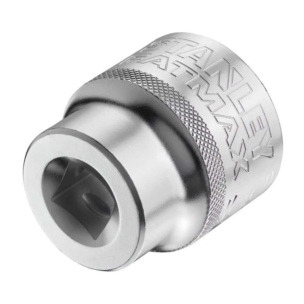Головка 1/2 x 30 мм, с шестигранным профилем, метрическая. STANLEY FMMT17245-0