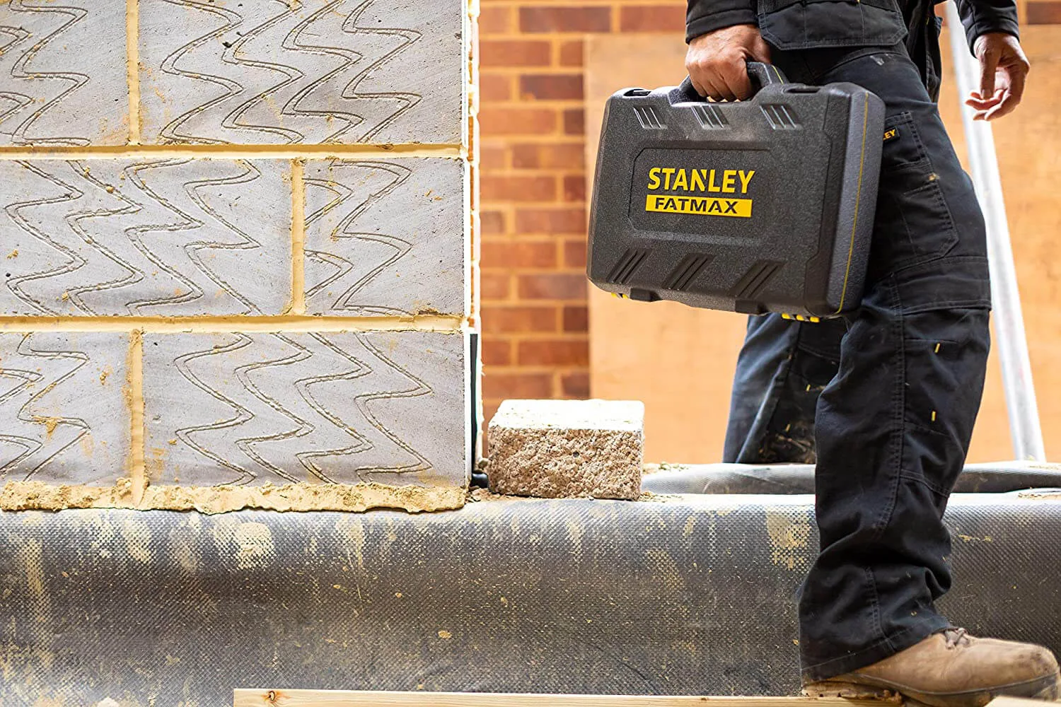 Универсальный набор инструментов FatMax, 50 предметов STANLEY FMMT82827-1