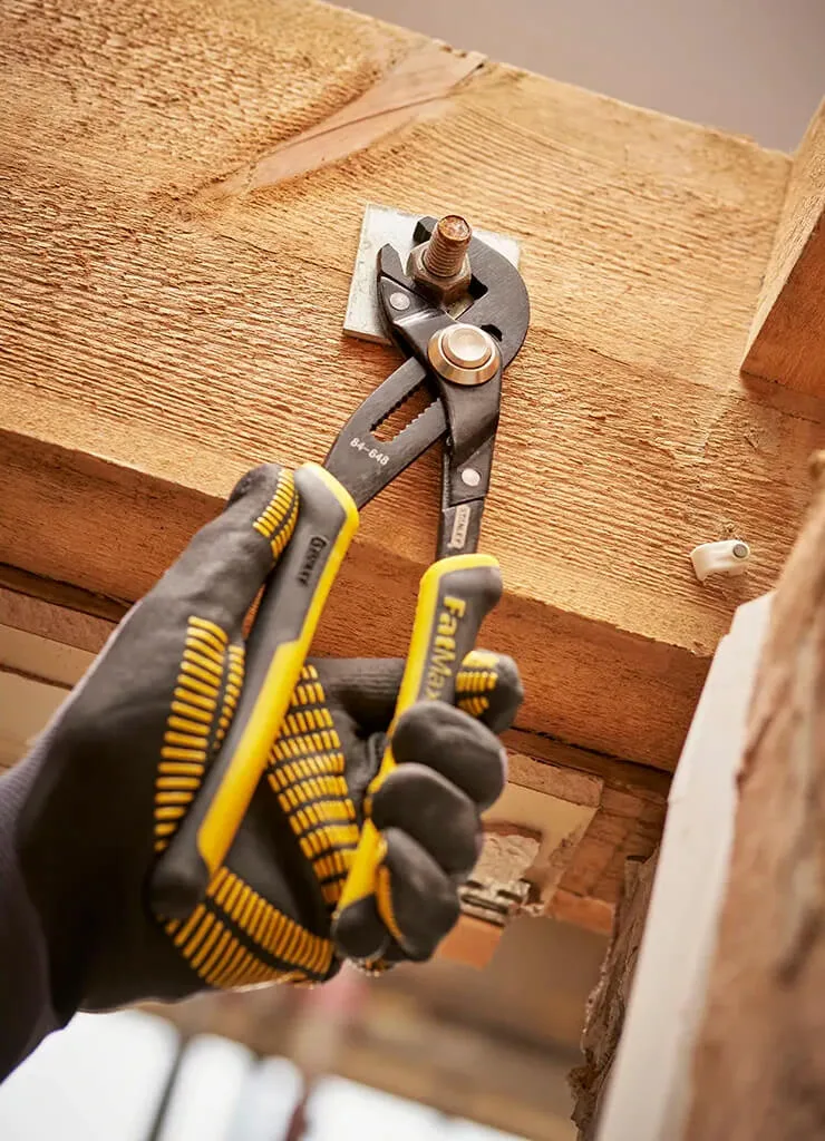 Регулируемые сантехнические пассатижи FatMax Groove Joint длиной 300 мм STANLEY 0-84-649.