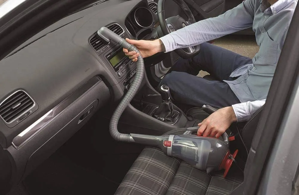 Автомобільний пилосос Black&Decker ADV1200
