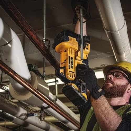 Аккумуляторный степлер DeWALT DCS350N