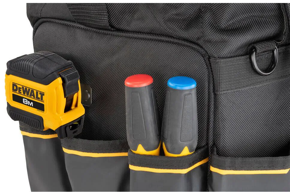Сумка для инструмента закрытого типа системы PRO 20 DeWALT DWST60104-1