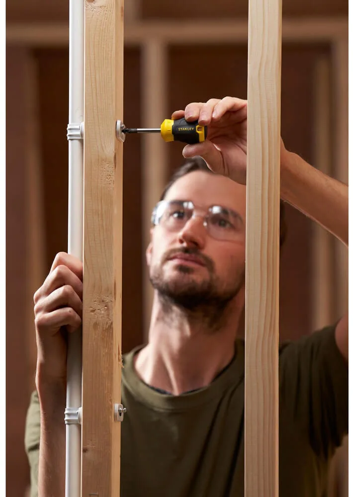 Отвертка с накладкой на рукоятке Cushion Grip под шлиц Pz2 с длиной жала 45 мм STANLEY STHT16196-0.