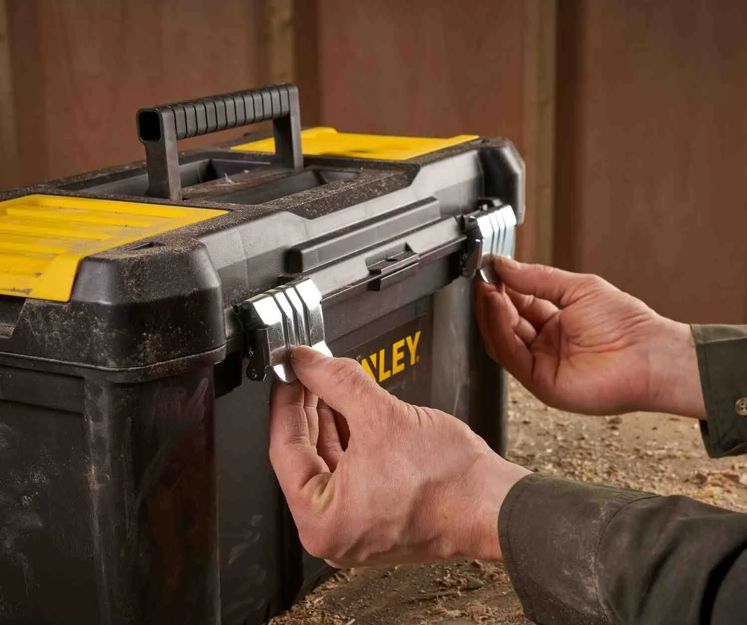 Ящик ESSENTIAL, розміри 482x254x250 мм STANLEY STST1-75521
