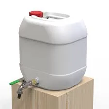 Канистра пластиковая Litolan 2258 20 л с носиком